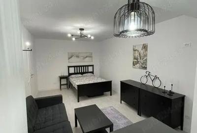 Garsonieră decomandată în Vatra Luminoasă