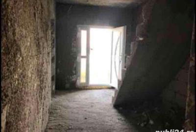 Casă cu 6 camere cu Teren 1300 Mp în Rediu - 4