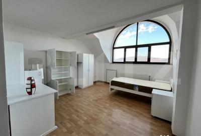 Spațiu comercial, de 850 mp, în Unirea - 14