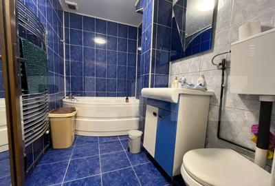 Apartament cu 2 camere semidecomandat, mobilat în Micro 11