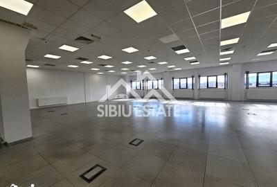 Spațiu comercial, de 580 mp, în Central - 19