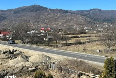 Casă cu 5 camere cu Teren 1000 Mp în Pângărați - 6