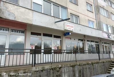 Spatiu comercial de vanzare  sau inchiriat. - 3