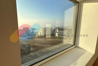 Unitate locativa tip duplex, 120 mp, teren 200 mp, str. Voronet Unitate locativa tip duplex, 120 mp, teren 200 mp, str. Voronet - 11