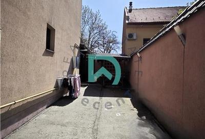 Casă individuală cu 10 camere cu Canalizare în Brașovul Vechi - 17