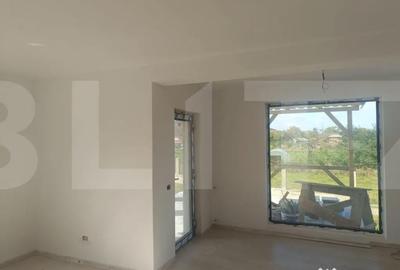 Casă cu 5 camere cu Teren 1050 Mp în Cătămărești - 2