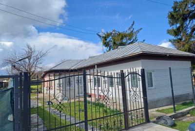 Casă cu 3 camere în Exterior Vest