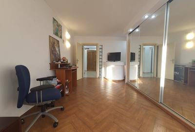 BALADA-APARTAMENT CU 3 CAMERE CENTRALA GAZE MOBILAT - 15