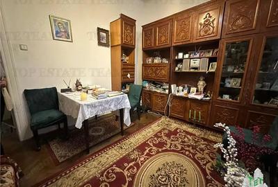 Apartament cu 3 camere semidecomandat în P-ța Victoriei - 7