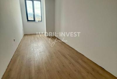 Apartament cu 3 camere în Central - 2