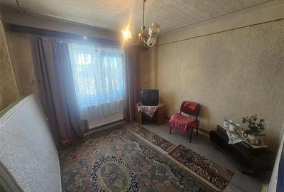 Apartament cu 4 camere decomandat, mobilat în Micro IV - 3