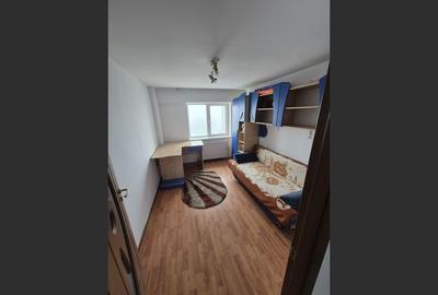 Apartament cu 3 camere semidecomandat, mobilat în Gară - 6