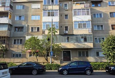 Apartament et.2, 2 cam. zona kiseleff - 1