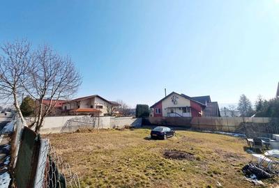 Teren de 500 mp, în Troianu - 2