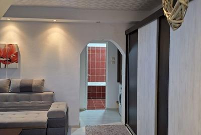 Apartament cu 2 camere semidecomandat, mobilat în Craiovei - 4