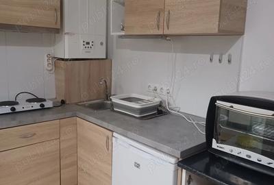 Inchiriez studio ultracentral vis a vis de UMF - 1