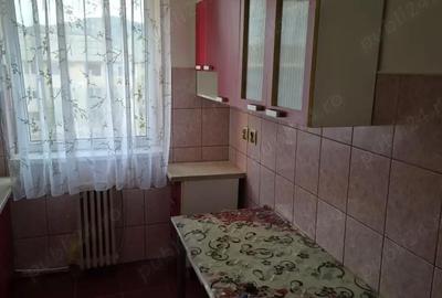 Apartament cu 2 camere în Cugir - 1