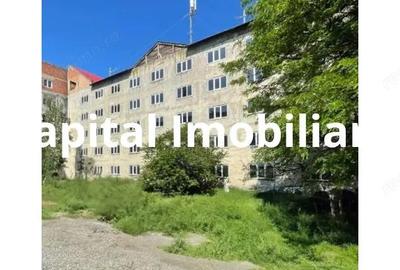Bloc (camin nefamilisti) format din 70 de garsoniere - 2