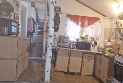 Casă cu 3 camere cu Teren 1000 Mp în Nuci - 5