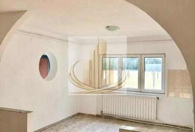 Duplex cu 5 camere cu Canalizare în Lipovei - 3