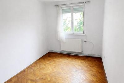 Apartament cu 3 camere semidecomandat în Central - 3