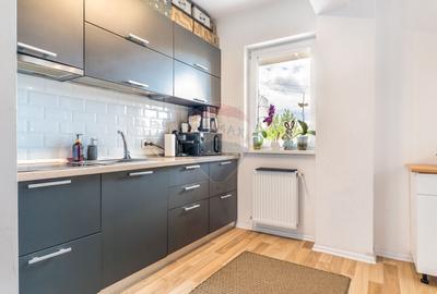 Apartament cu 2 camere semidecomandat, mobilat în Iris