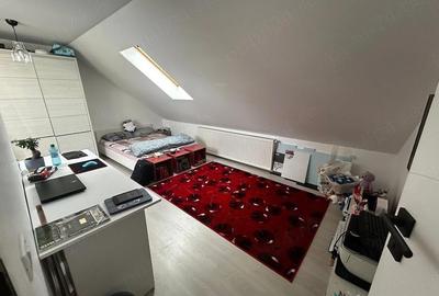 Casă cu Teren 89 Mp în Central