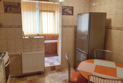 Apartament cu 2 camere decomandat în Rahova - 3