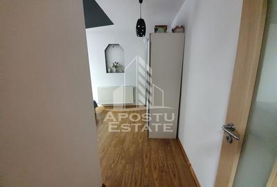 Apartament pe 4 camere, renovat complet la curte comuna in Balcescu - 9