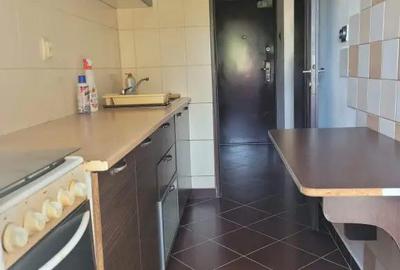 Apartament cu 2 camere semidecomandat în Central - 16