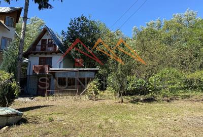 Vila de vanzare, teren 3100 mp, 7 camere, 6 grupuri sanitare, 3 CT, an 1997 - 3