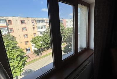 Apartament cu 3 camere semidecomandat în Central - 3