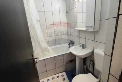 Vanzare Apartament 3 camere, confort 3 - Giurgiului - 12