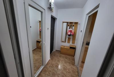 Apartament cu 2 camere semidecomandat în Țiglina 2