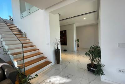 Casa individuala de lux, Prel Ghencea-Margelelor,  an 2016, 303mp, teren 923mp - 48