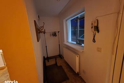 Casă cu 5 camere cu Canalizare în Dâmbul Rotund - 9
