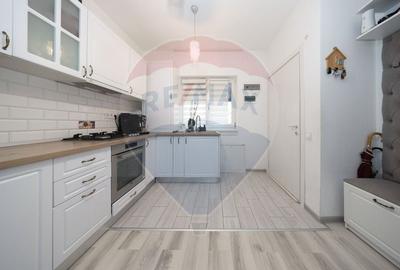 Studio cu curte proprie și parcare, mobilat, Sânpetru – 38 mp - 2