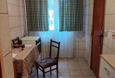 Apartament cu 3 camere decomandat în Drumul Taberei - 1