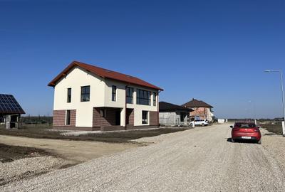 Casă cu 5 camere cu Teren 605 Mp în Victoriei - 2