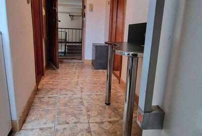 Garsonieră decomandată în Central - 5