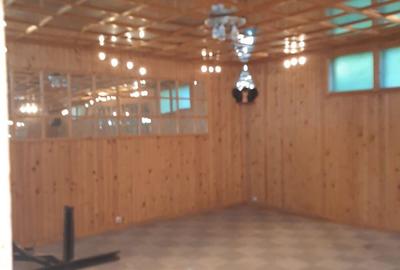 Casă cu 3 camere cu Teren 1000 Mp în Central - 10