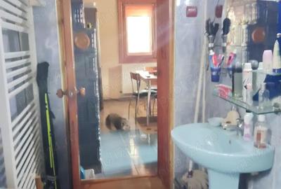 Casă cu 3 camere în Râmnicu Sărat - 2