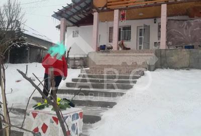 Casă cu 6 camere cu Teren 1200 Mp în Sângeorgiu de Mureș - 4