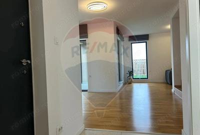 Vila cu 4 camere de vanzare in Liziera de Lac - 12