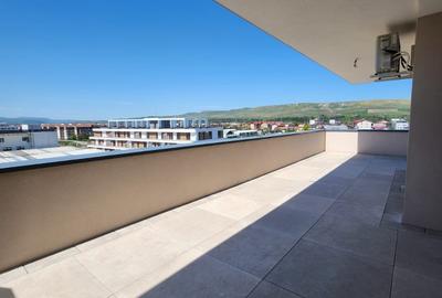 Penthouse cu 3 camere semidecomandat în Florești - 9