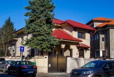 Proprietar inchiriez duplex etaj 1+mansarda-Aviatorilor-Kiseleff,in vila,160mp - 16