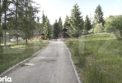 Teren de 16945 mp, în Central - 4