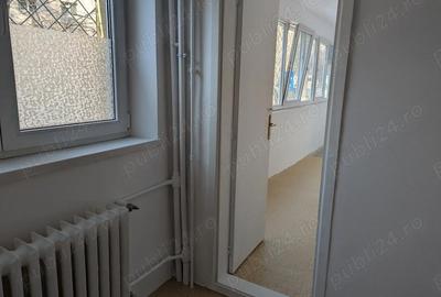 Apartament cu 3 camere semidecomandat în Lujerului - 1