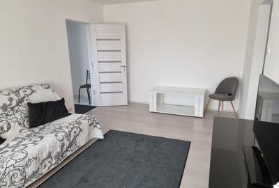 Apartament cu 2 camere semidecomandat, mobilat în Theodor Pallady