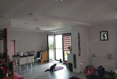 Casă cu 5 camere cu Teren 250 Mp în Păulești - 4